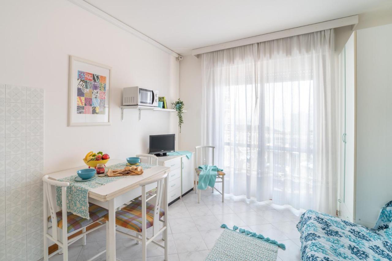 Residenza Puerto Do Sol Apartment Линяно Сабиадоро Екстериор снимка