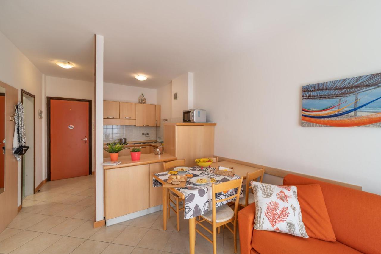 Residenza Puerto Do Sol Apartment Линяно Сабиадоро Екстериор снимка